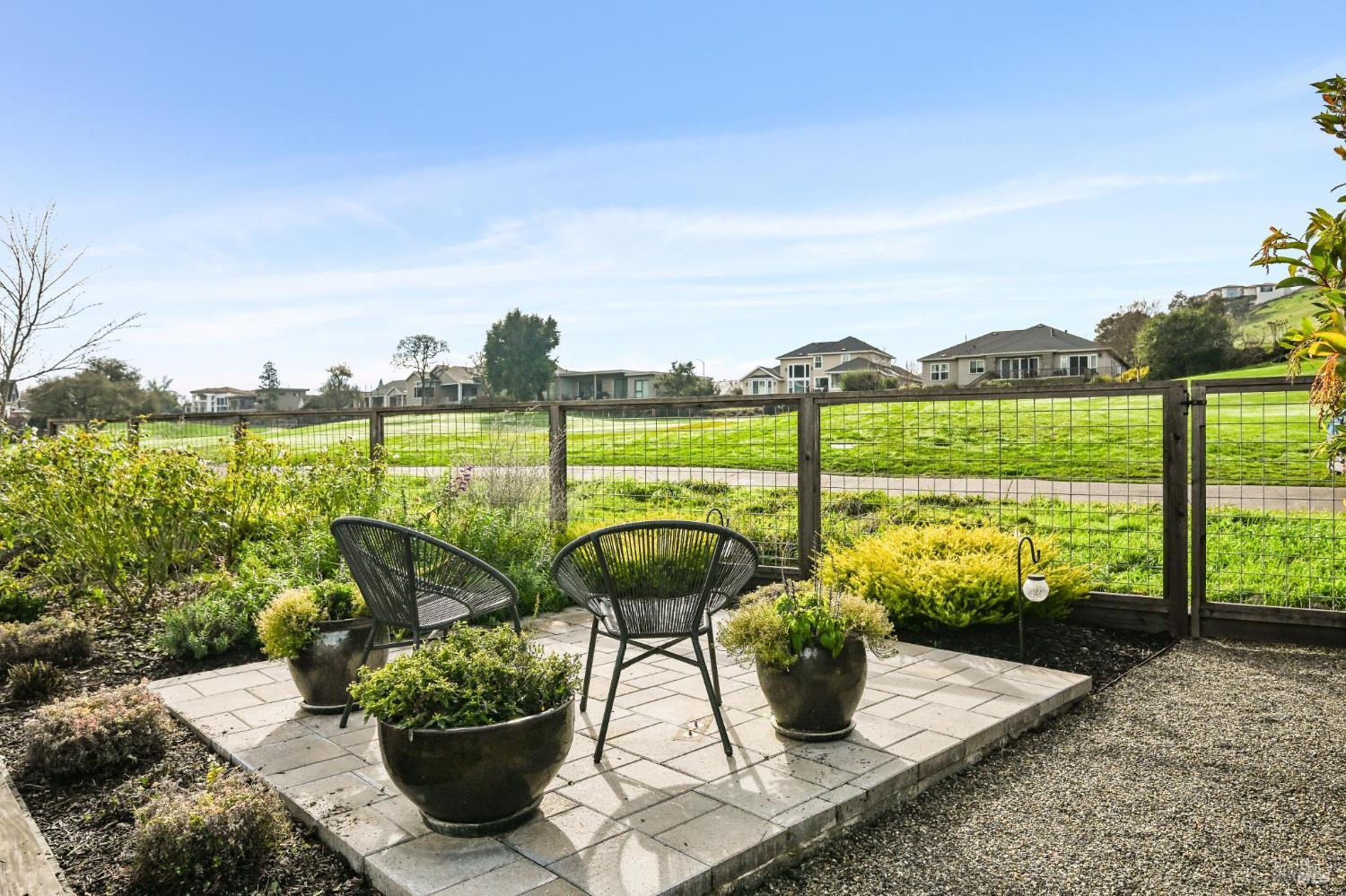 3761 Cross Creek Road