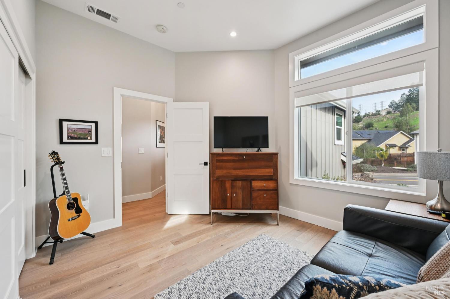 3761 Cross Creek Road