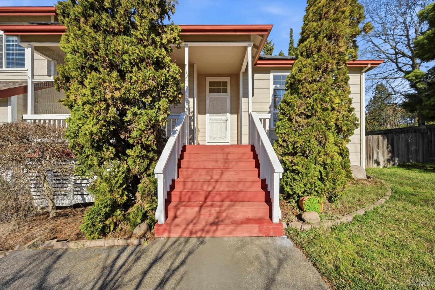 366 Breeden Street