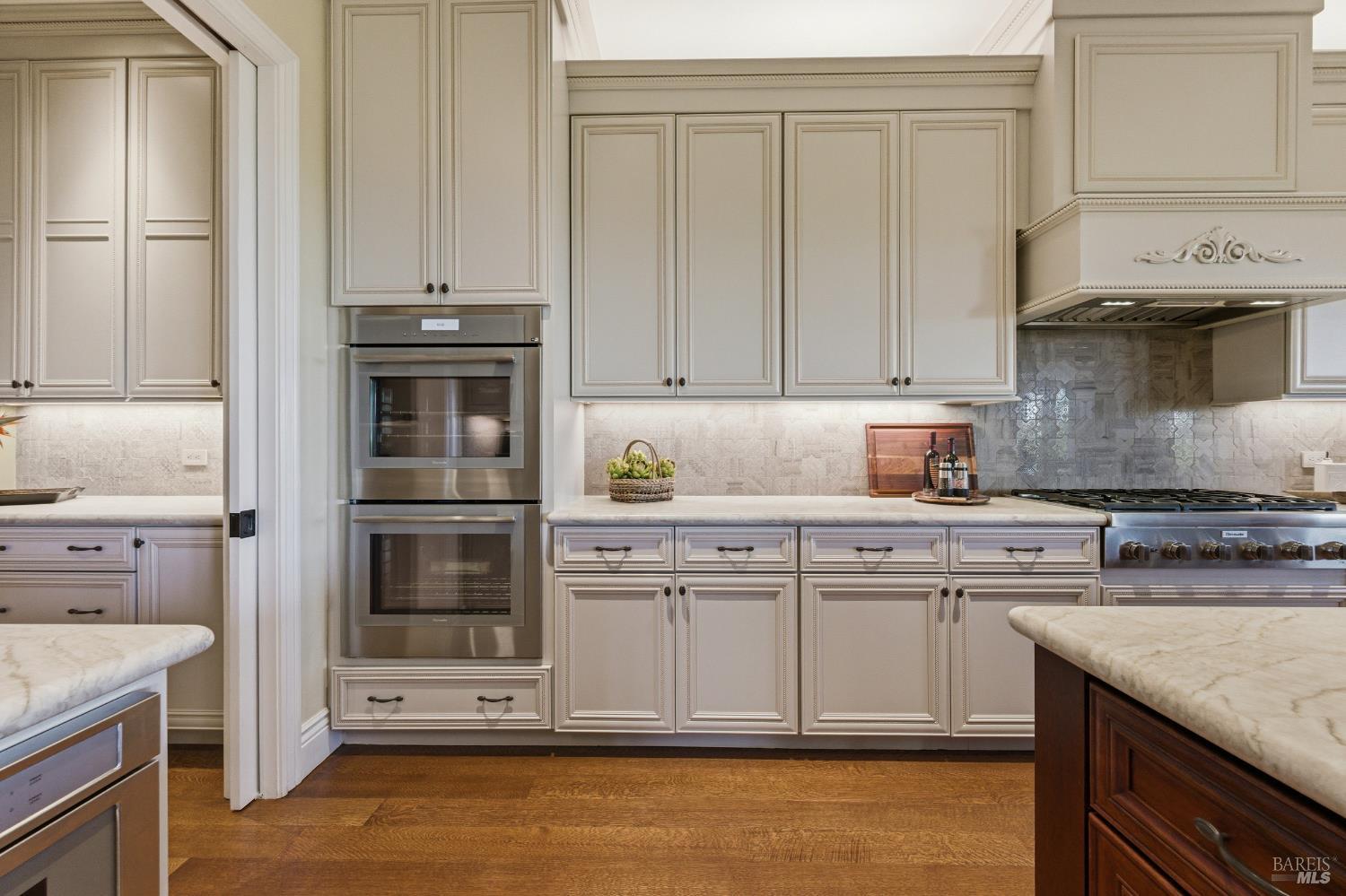 3799 Shillingford Place