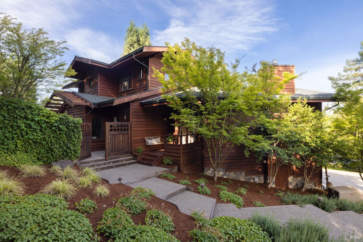 2487 Incline Drive