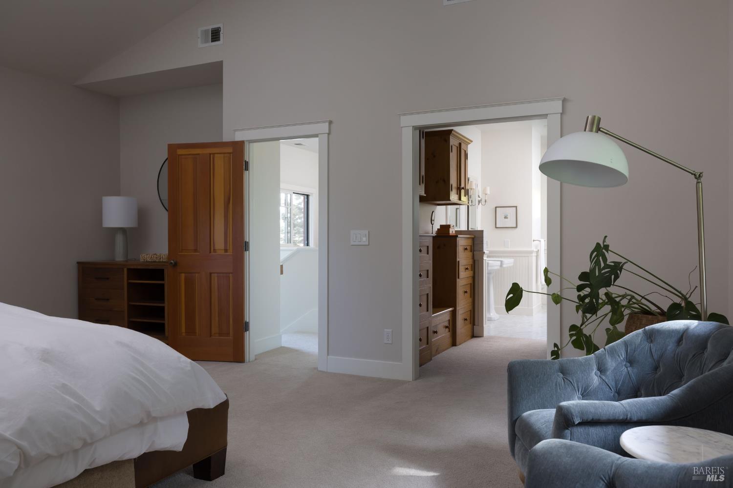 2487 Incline Drive