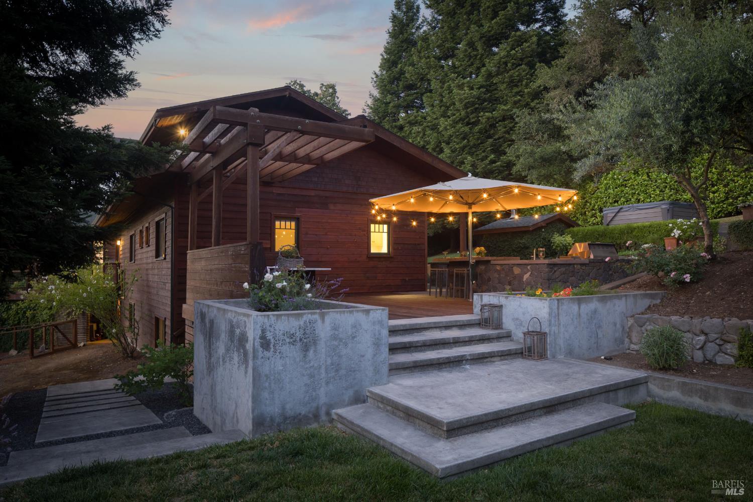 2487 Incline Drive