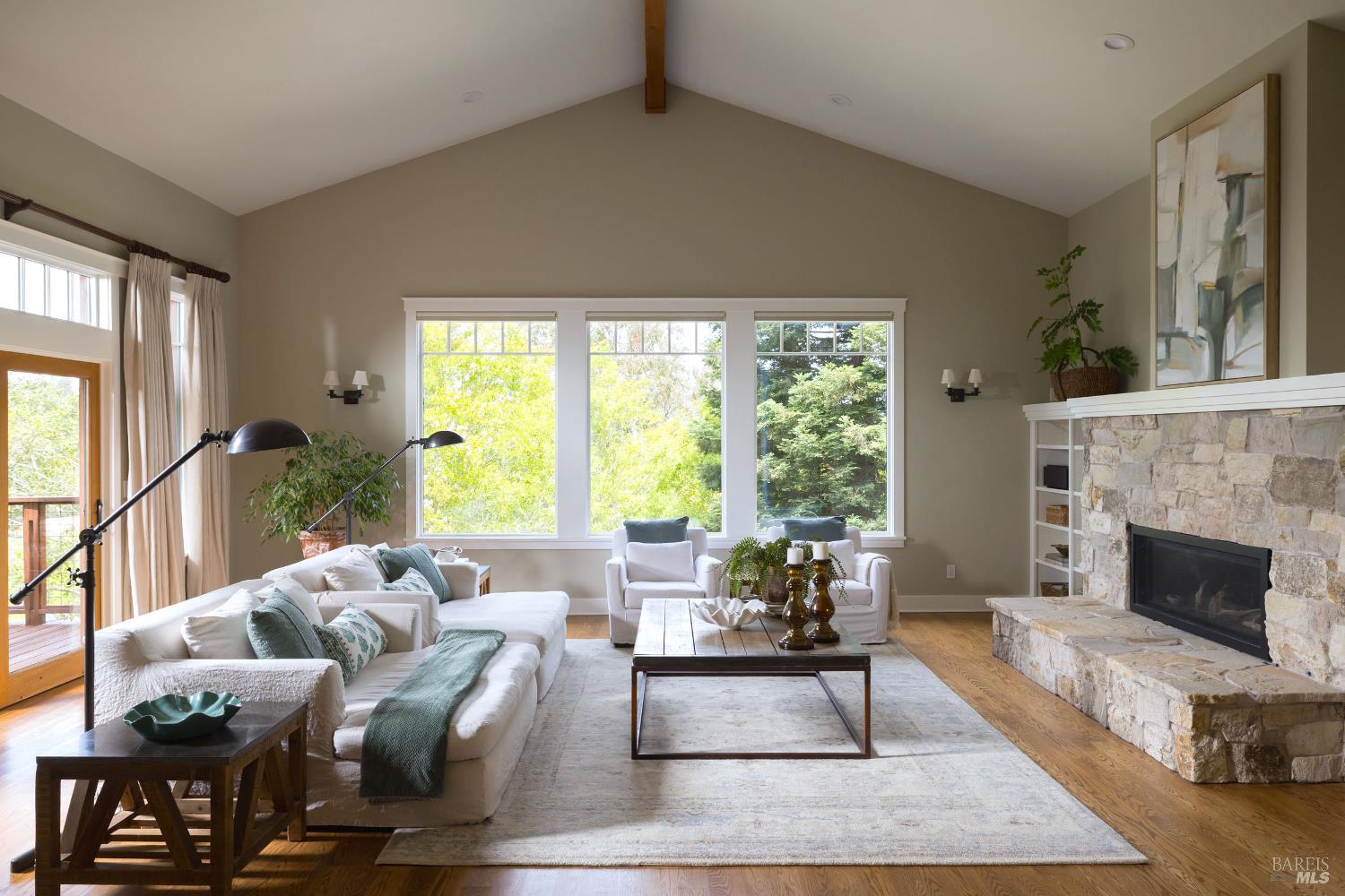 2487 Incline Drive