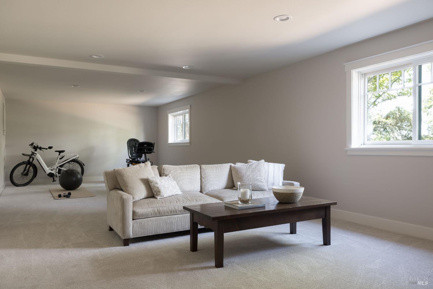 2487 Incline Drive