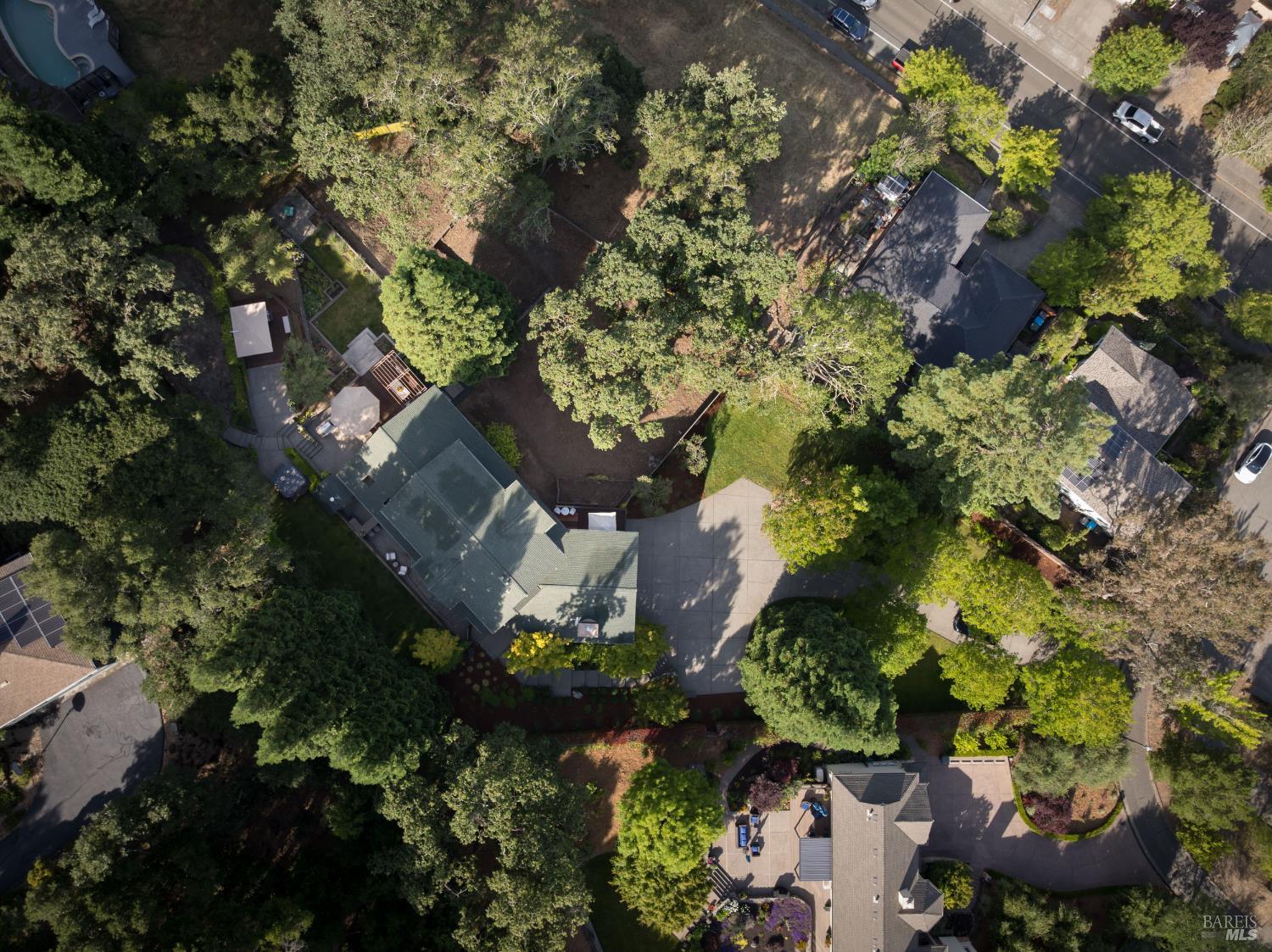 2487 Incline Drive