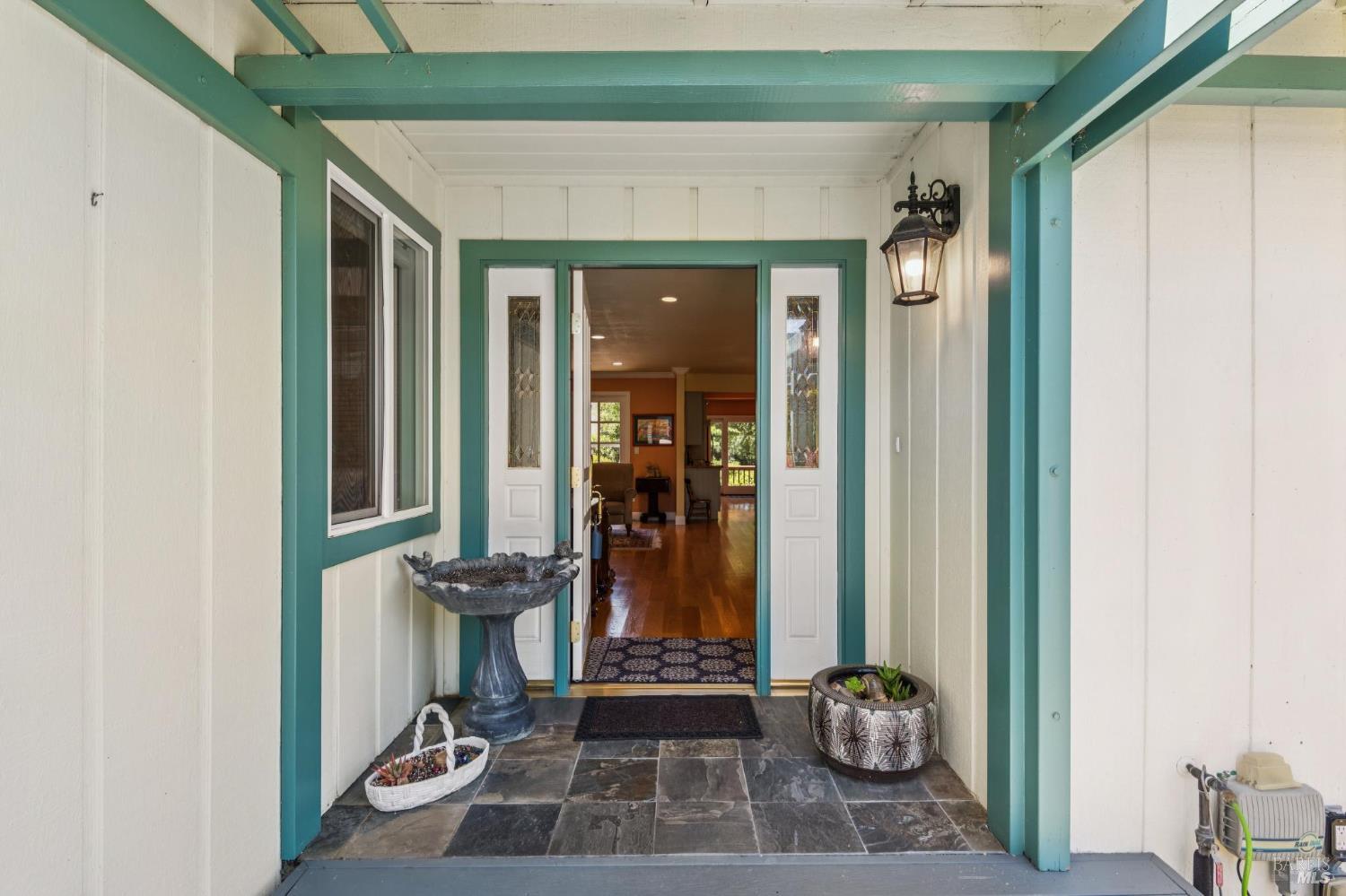 425 Oak Point Place