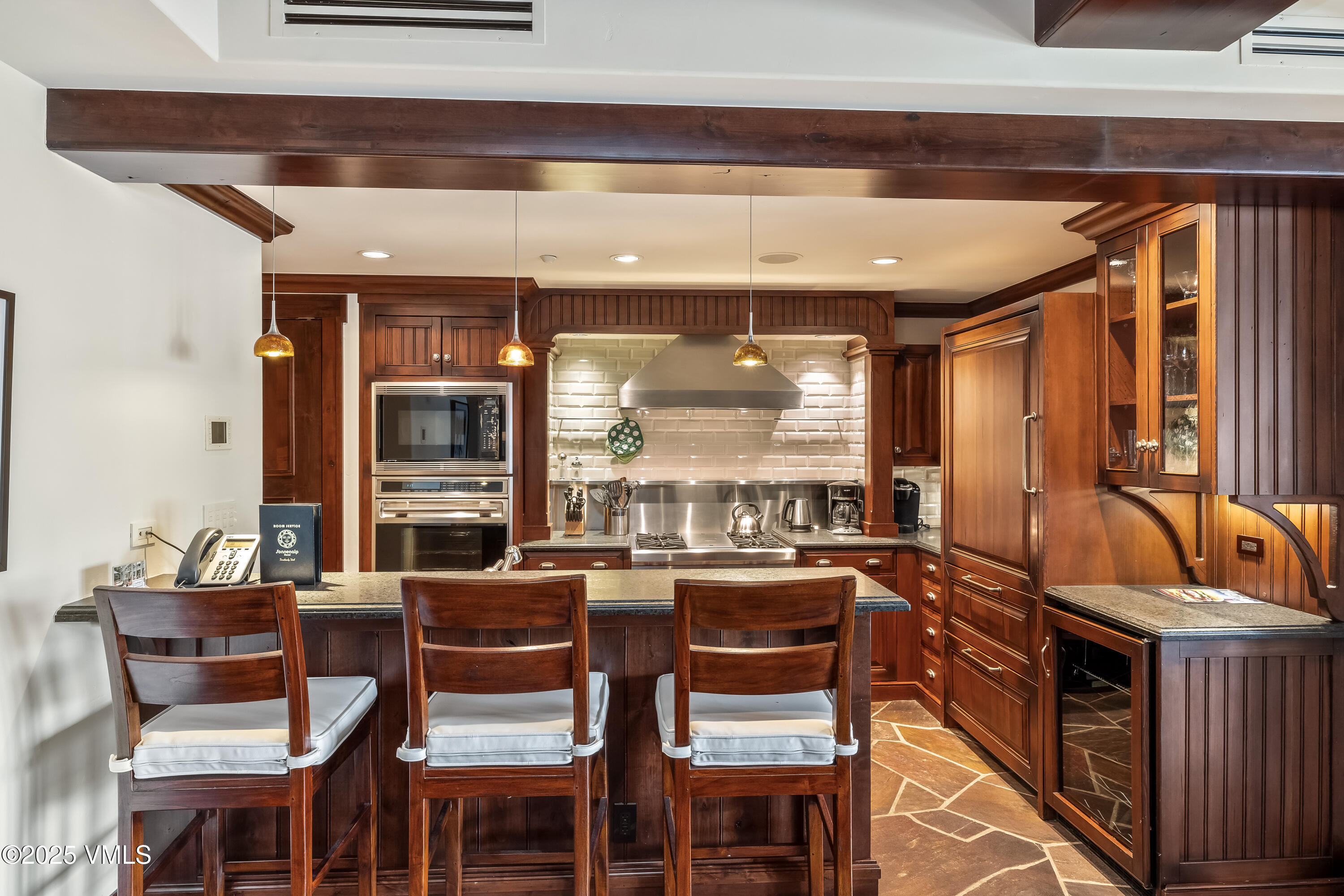 1 Willow Bridge Road, 36, Vail Unit: 36