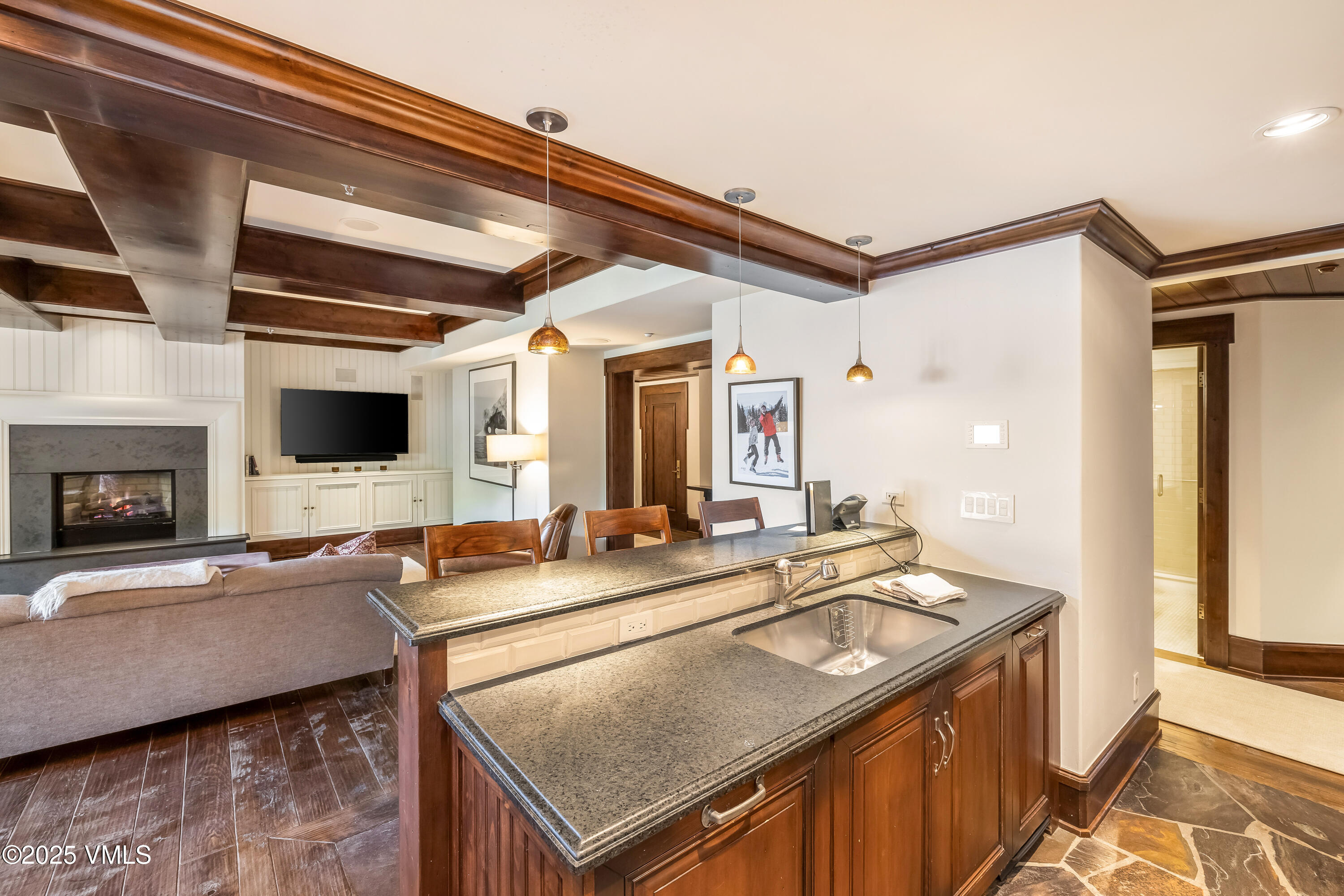 1 Willow Bridge Road, 36, Vail Unit: 36