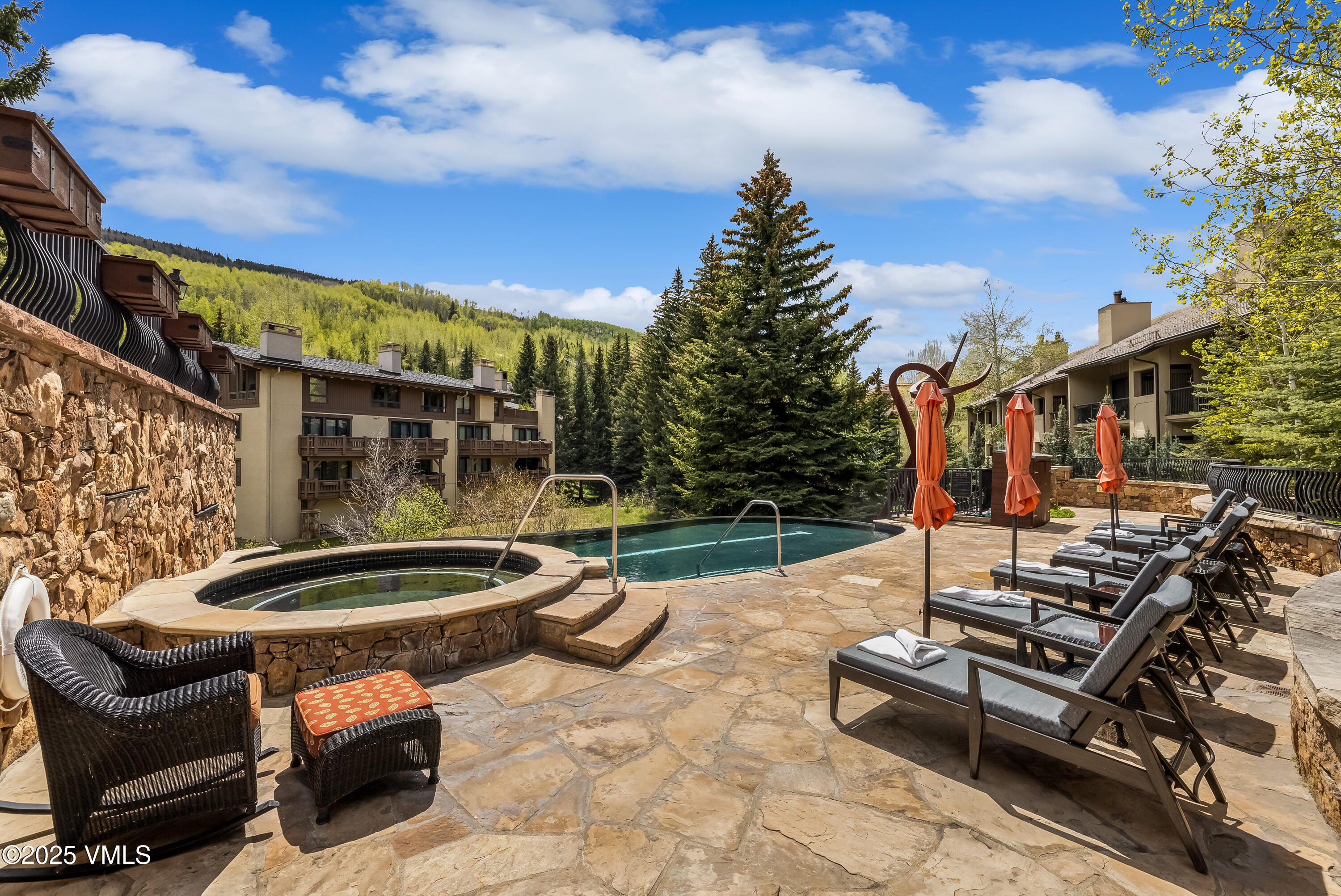 1 Willow Bridge Road, 36, Vail Unit: 36