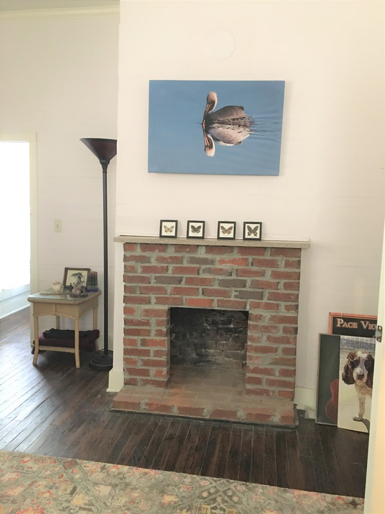 112 E Meridian Ave, 32322