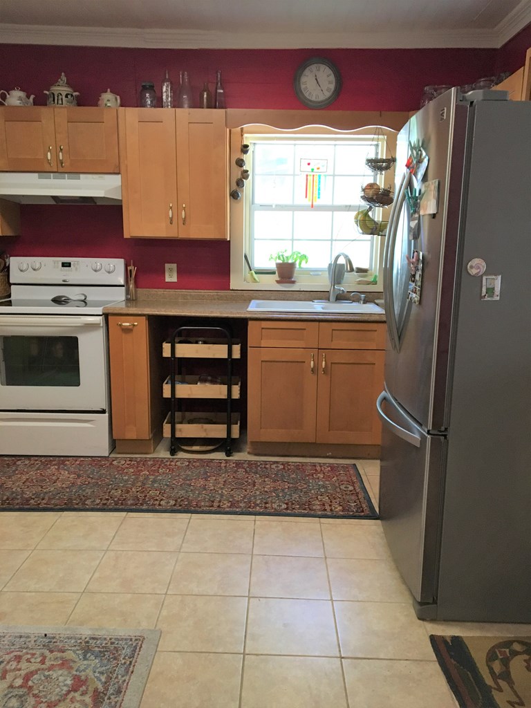 112 E Meridian Ave, 32322