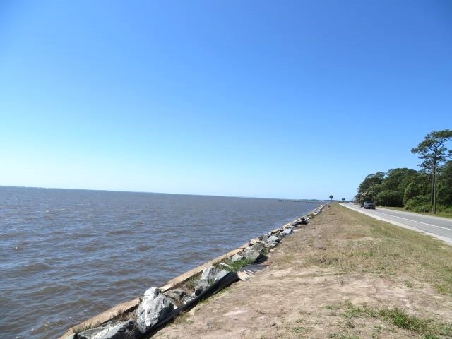 883 Hwy 98, 32328