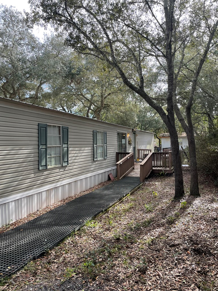 1405 Owens Ave, 32322