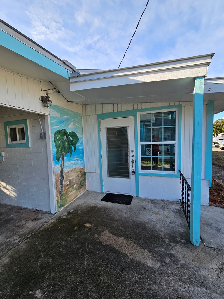 36-1 Holland Ave, 32323