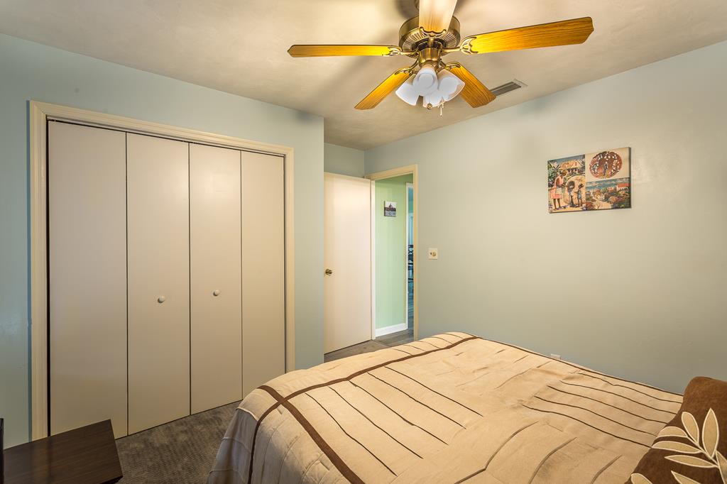 556 River Rd, 32322
