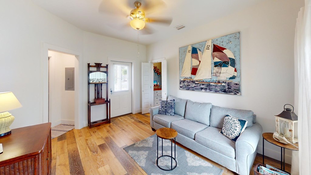 7 Magnolia Dr, 32456