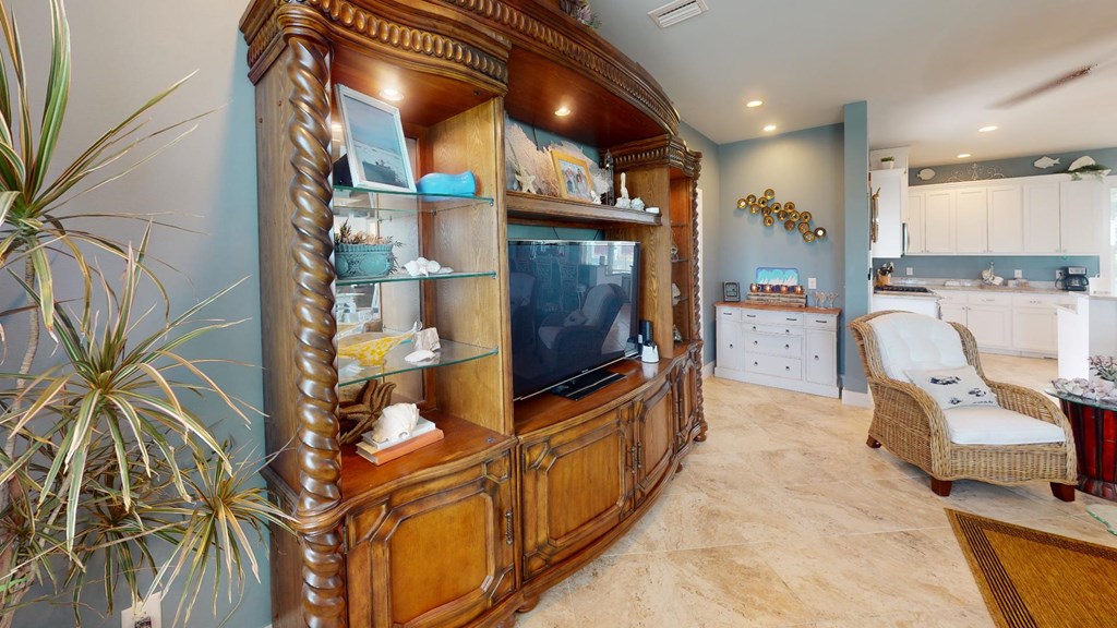 7 Magnolia Dr, 32456