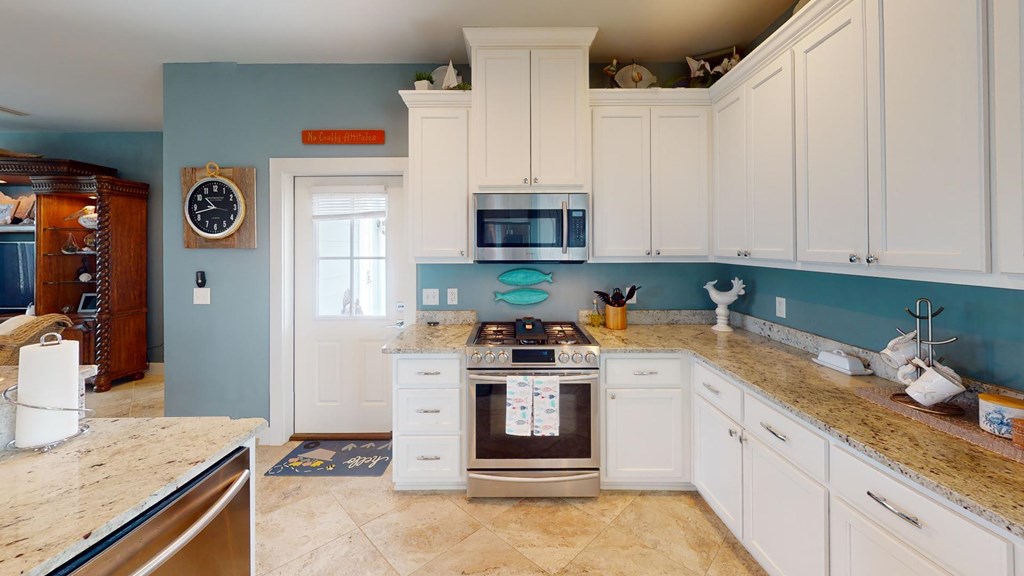 7 Magnolia Dr, 32456