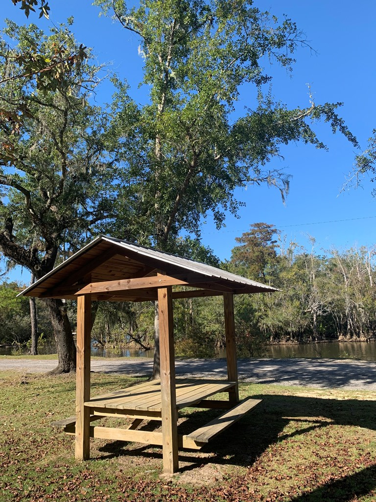 LOT 9 Riverside Cir, 32465