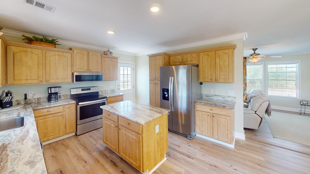 410 Arizona Dr, 32456