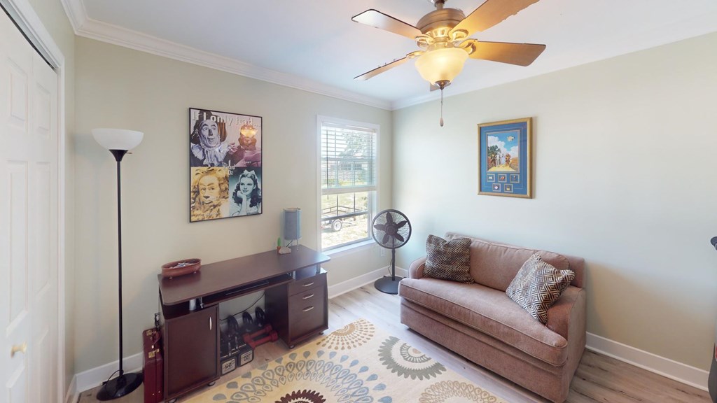 410 Arizona Dr, 32456