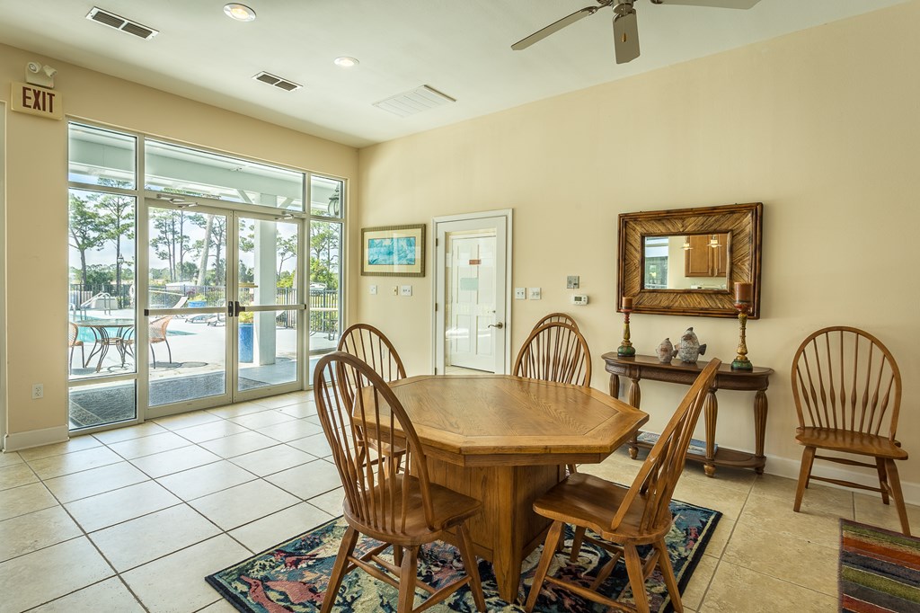 206 Picketts Landing Ct # E6, 32322 Unit: E6