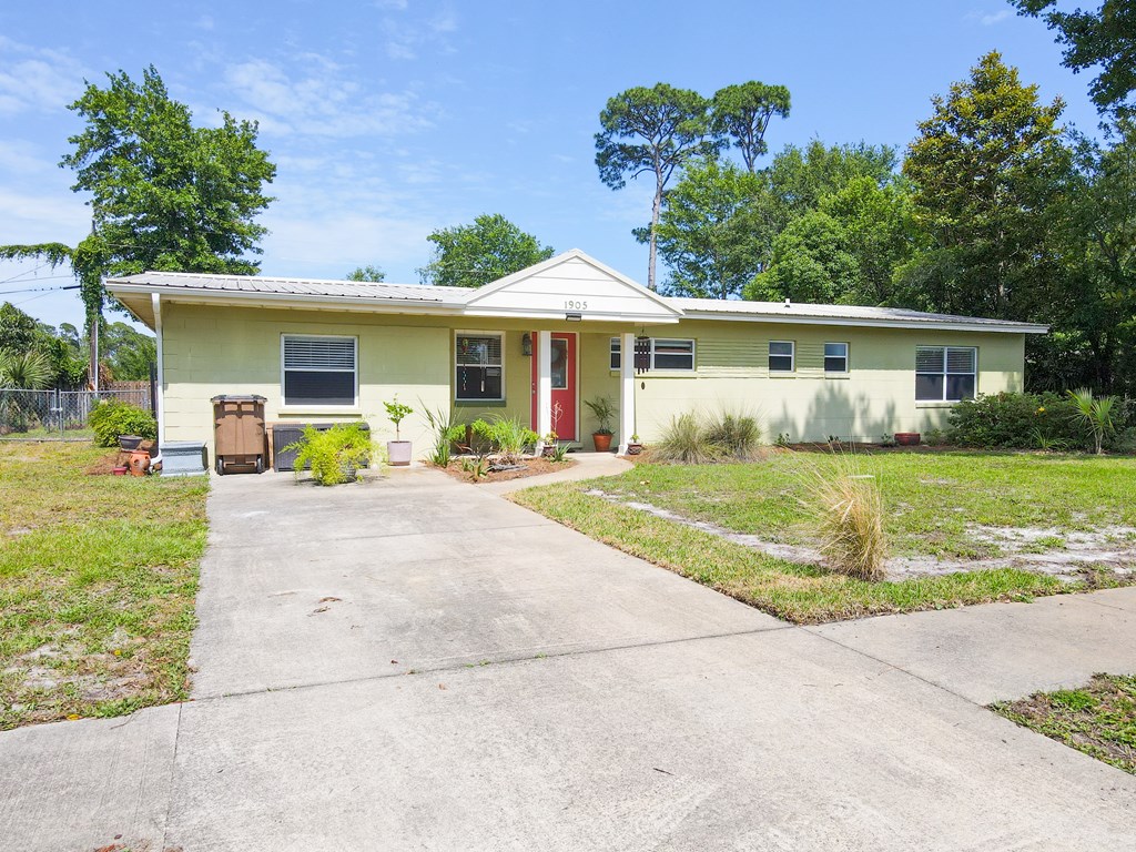 1905 Cypress Ave, Port St. Joe 32456