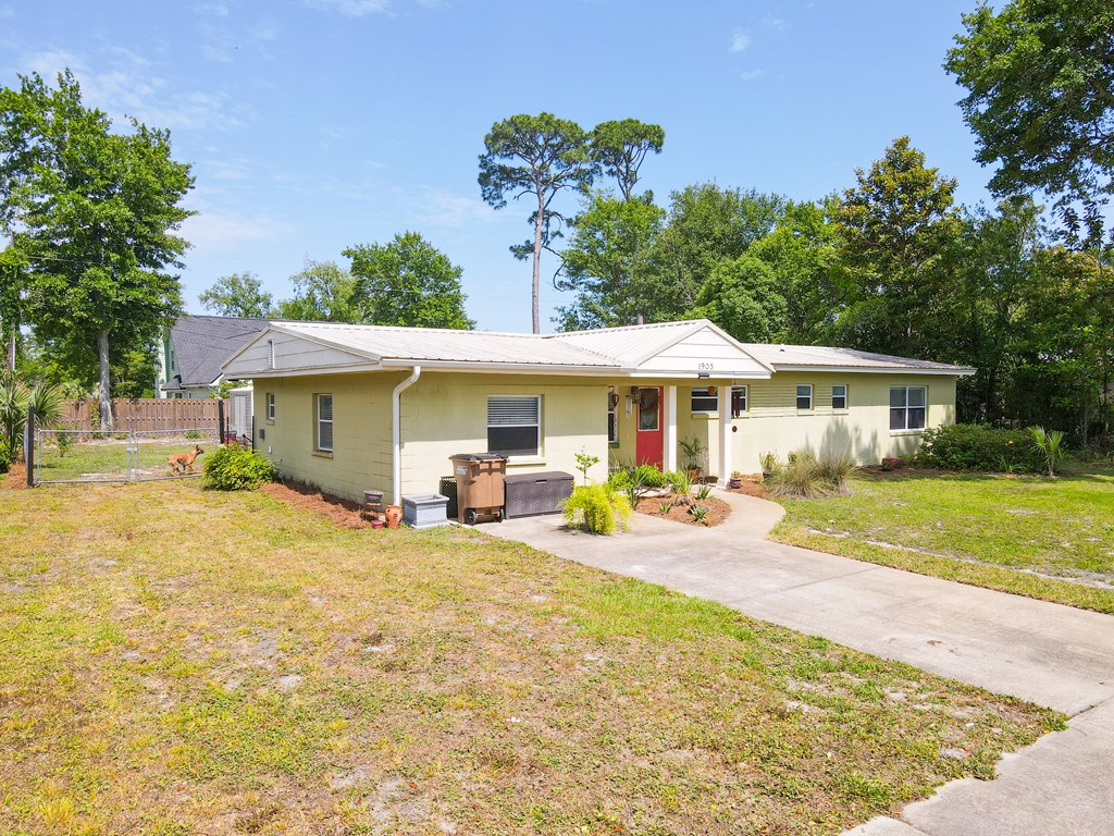 1905 Cypress Ave, Port St. Joe 32456