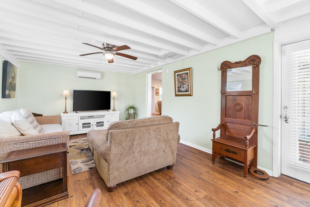 1905 Cypress Ave, Port St. Joe 32456