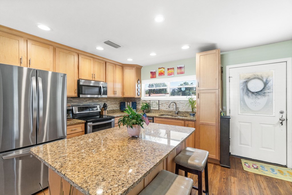 1905 Cypress Ave, Port St. Joe 32456
