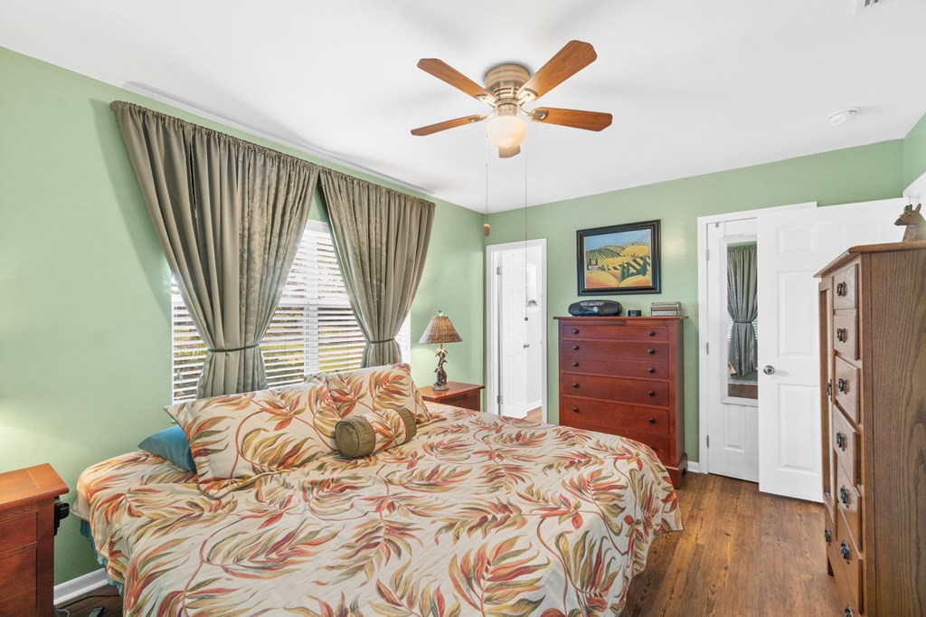 1905 Cypress Ave, Port St. Joe 32456