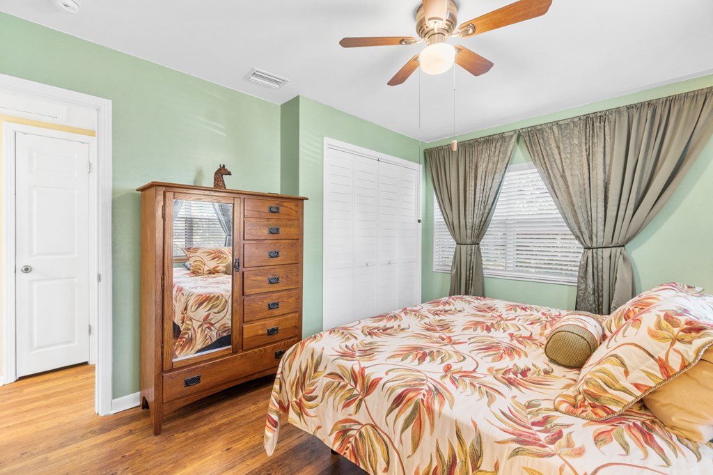 1905 Cypress Ave, Port St. Joe 32456