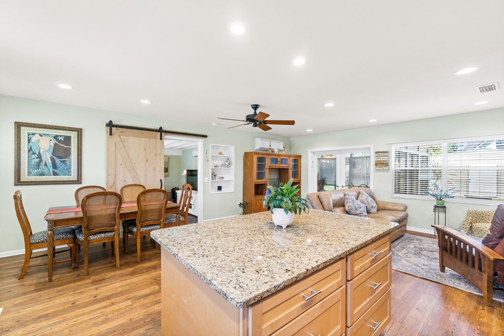 1905 Cypress Ave, Port St. Joe 32456