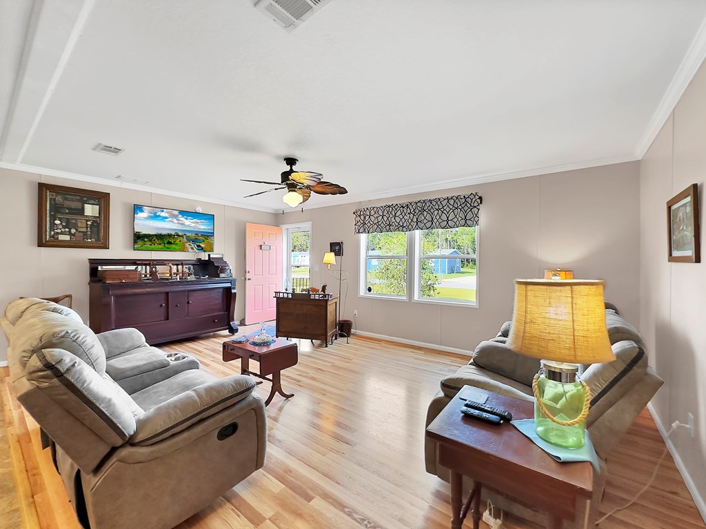 127 Palm Breeze Way, Port St. Joe 32456