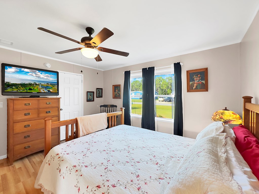 127 Palm Breeze Way, Port St. Joe 32456