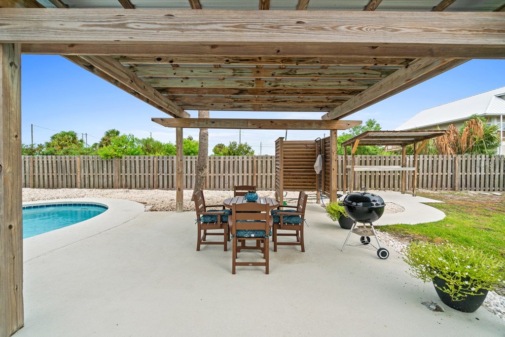 105 Lucia Ave, Port St. Joe 32456