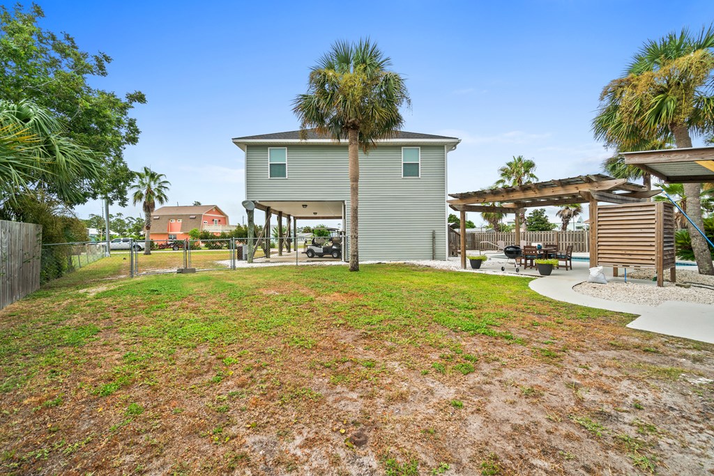 105 Lucia Ave, Port St. Joe 32456