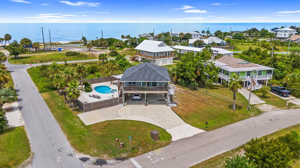 105 Lucia Ave, Port St. Joe 32456