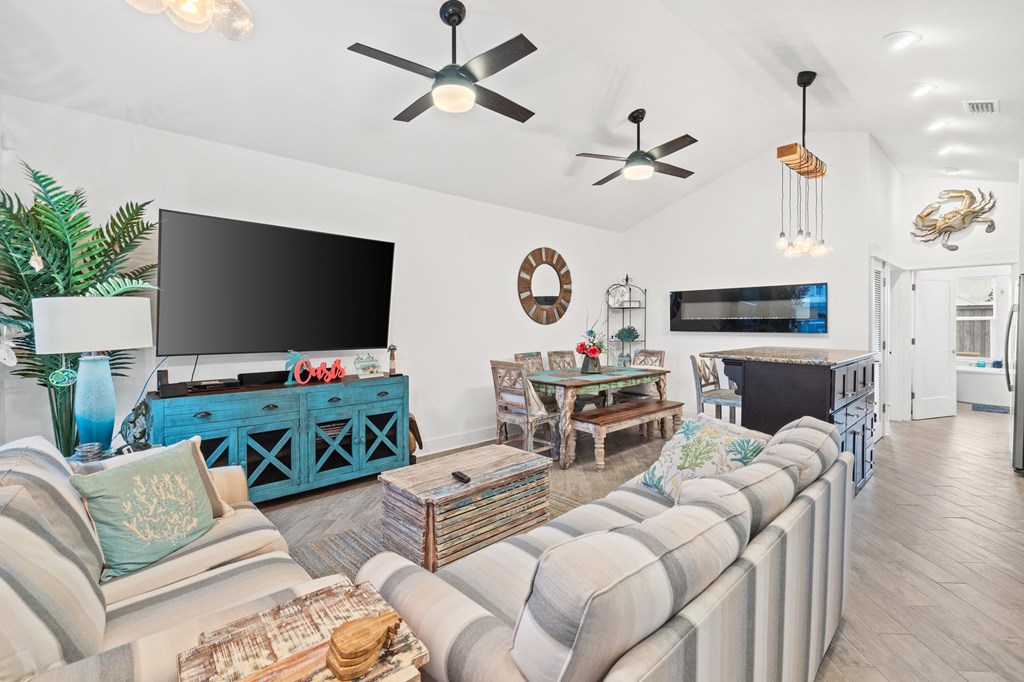 9310 Cockles Ave, Port St. Joe 32456