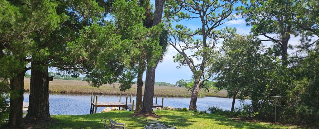 1530 Hwy 98, 32322