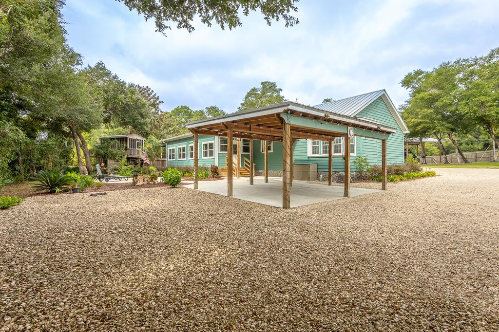 501 12th St, 32322 Unit: Se