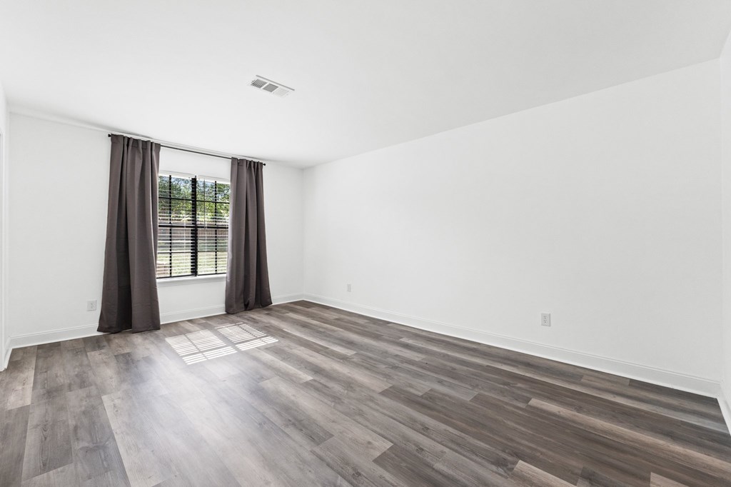 2405 Mcwest St, 32303