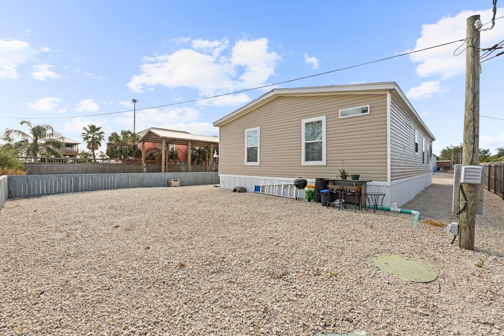 9122 Olive Ave, Port St. Joe 32456