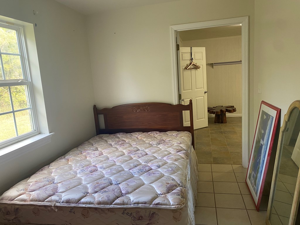 6507 Doc Whitfield Rd, 32465