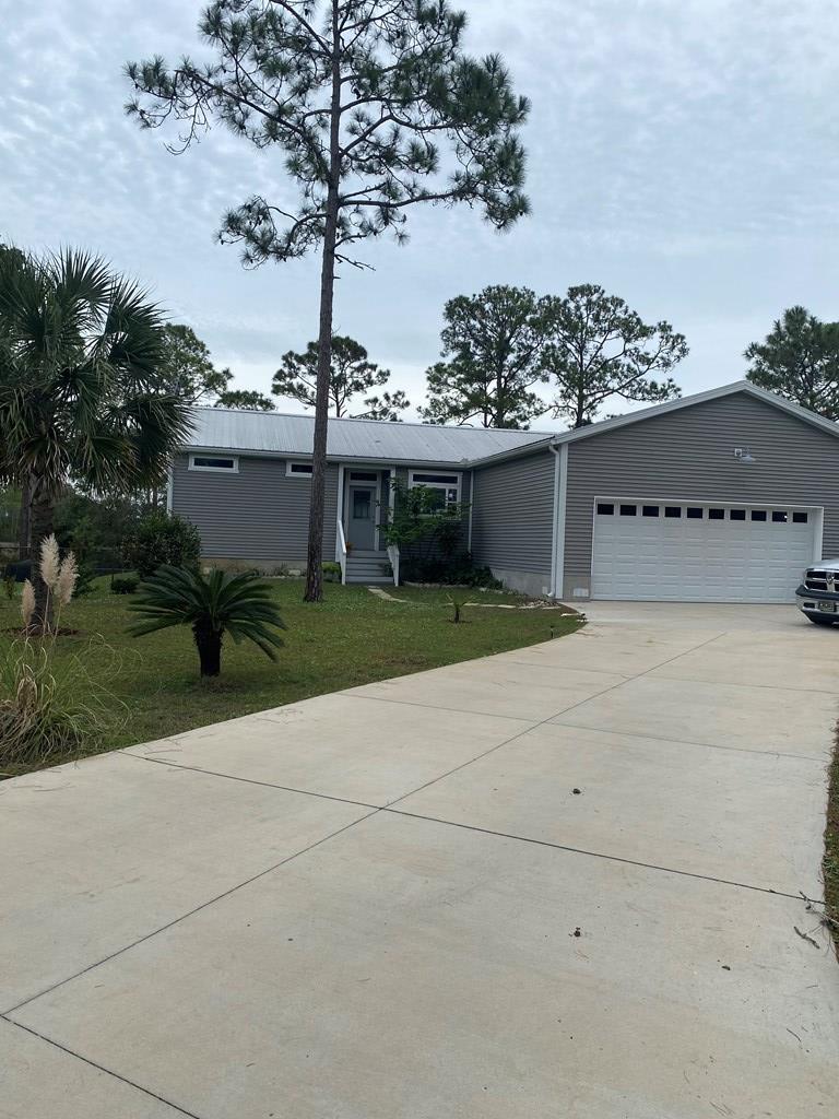 559 River Rd, 32322