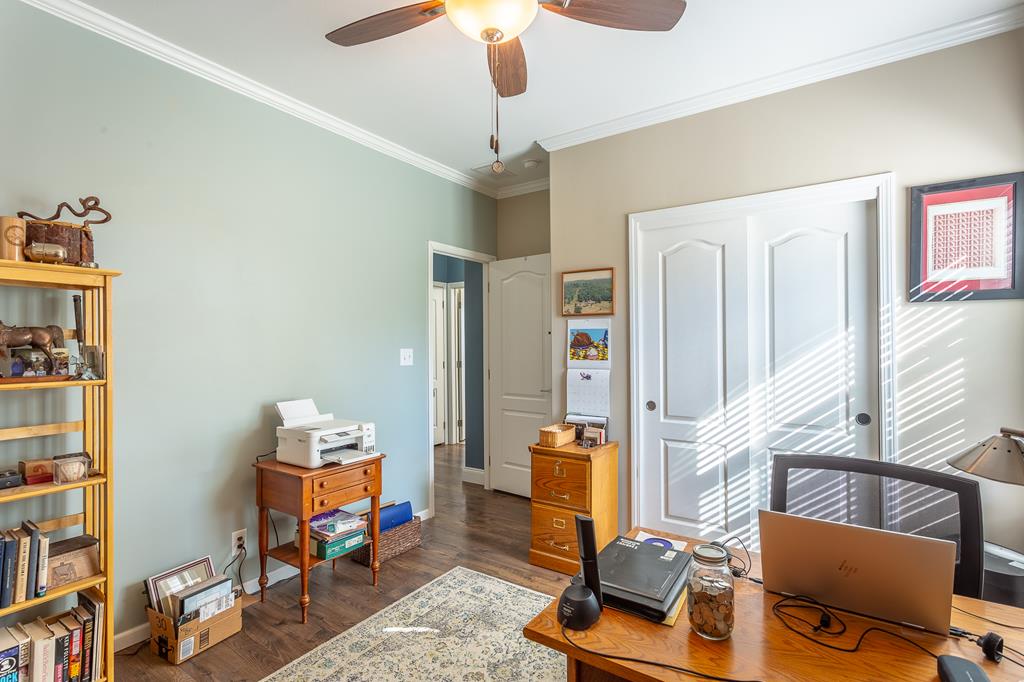 559 River Rd, 32322