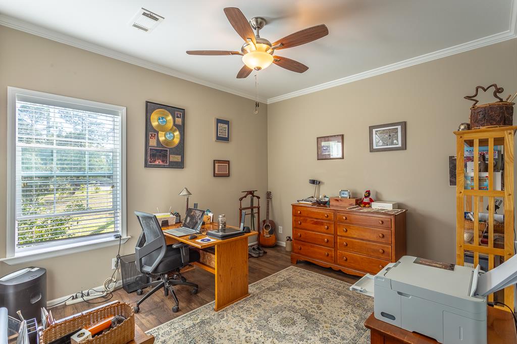 559 River Rd, 32322