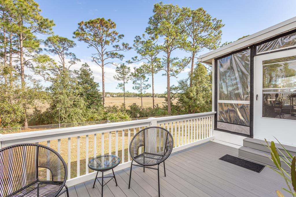 559 River Rd, 32322