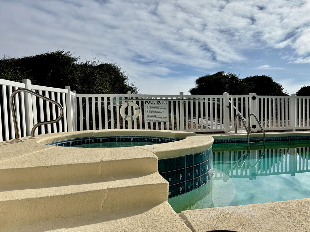 2274 Sailfish Dr, St. George Island 32328